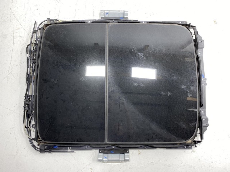 Sunroof Glass Assembly BA5Z-5451070-A Fits 2009-2016 Lincoln MKS 70484