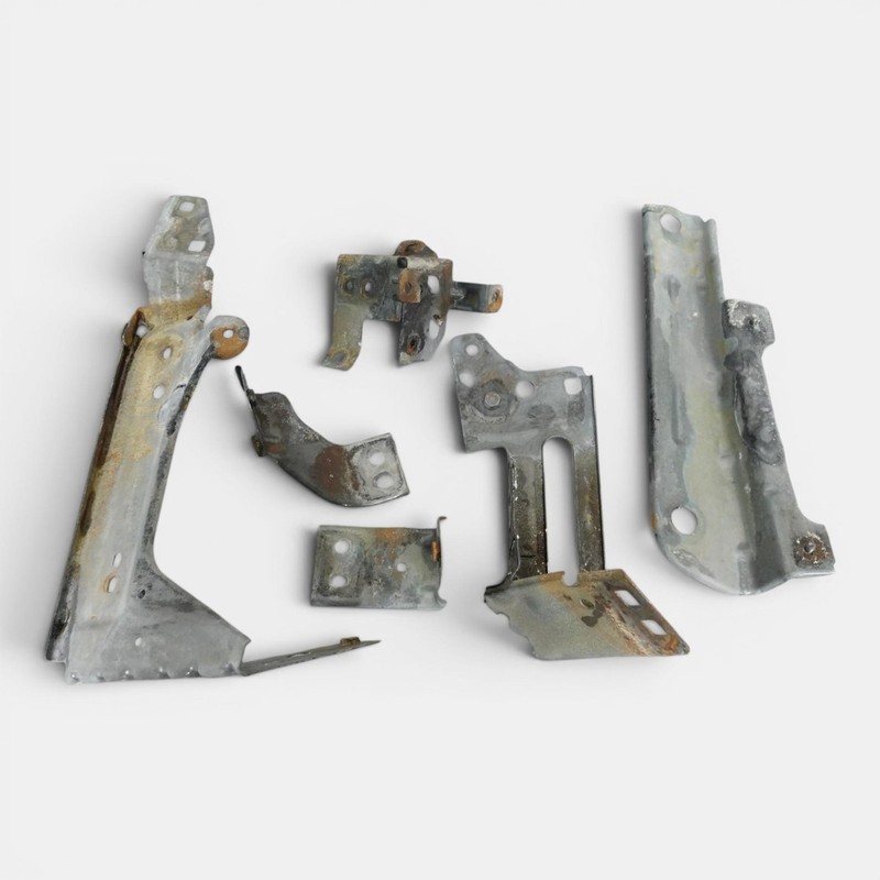 2023-2026 MASERATI GRECALE Front Right Fender Support Bracket Set 6 Oem