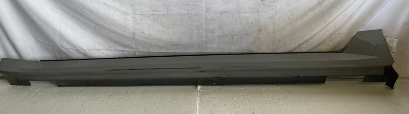 2021 - 2024 KIA K5 FRONT LEFT ROCKER MOLDING COVER PANEL SILVER (C7S) # 111787