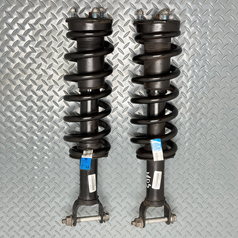 ✅ 2013-2024 RAM 1500 Clas. FRONT RIGHT LEFT COIL SPRING STRUT SHOCK ABSORBER OEM