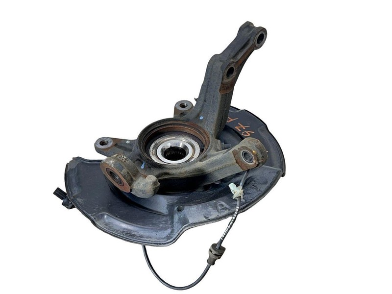 2016-2018 Honda HR-V Right Passenger Side Front Spindle