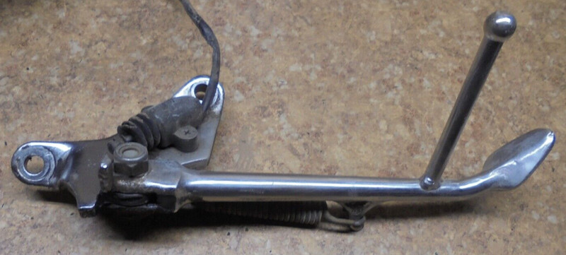 1986 Yamaha XV700 XV 700 Virago Side Kick Stand Kickstand Mount Spring Bracket