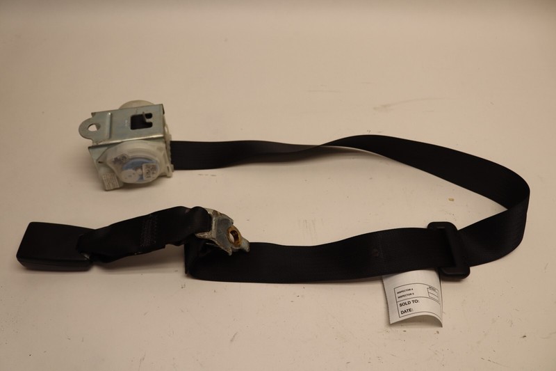 2015-2019 DODGE CHALLENGER REAR CENTER MIDDLE SEAT BELT W/ BUCKLE OEM