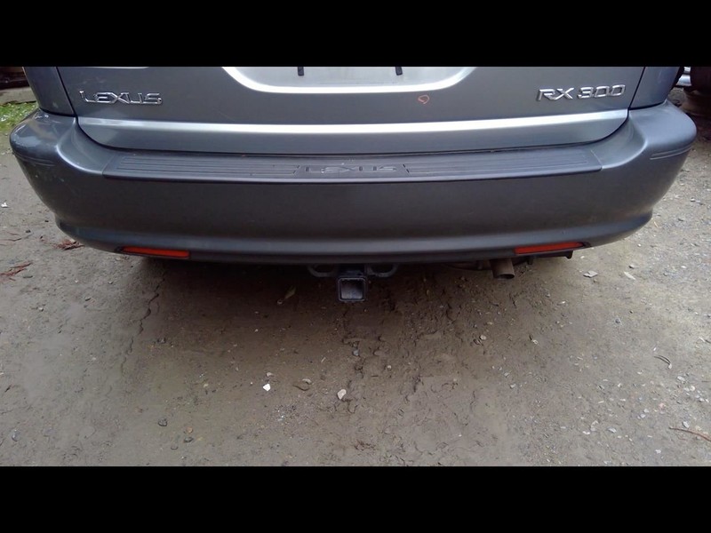 00 01 02 03 LEXUS RX300 REAR BUMPER ASSEMBLY GRY-6R6 SCRATCH