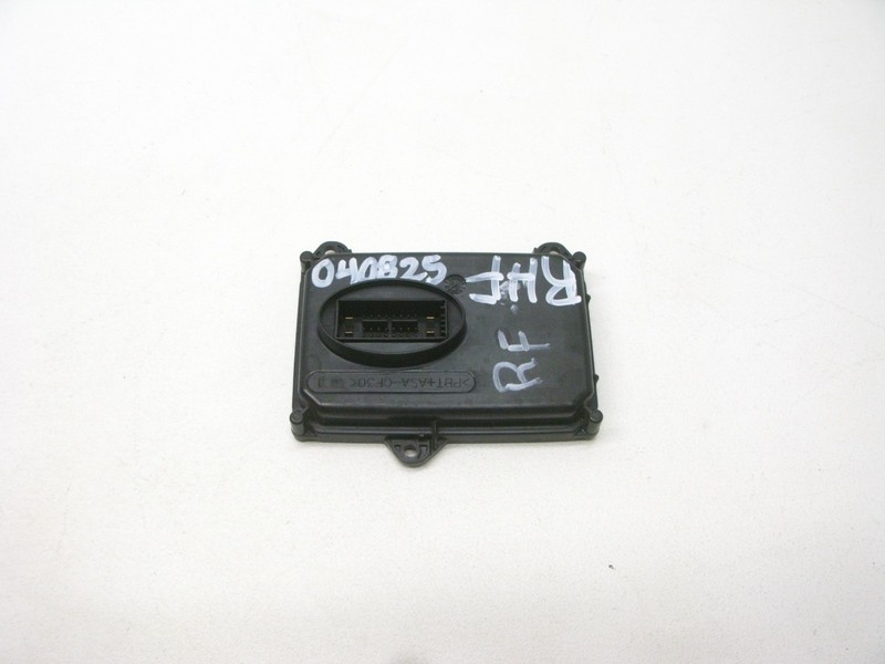 13-17 AUDI 8T A5 S5 A4 HEADLIGHT BALLAST CONTROL MODULE LEFT OR RIGHT 040825R