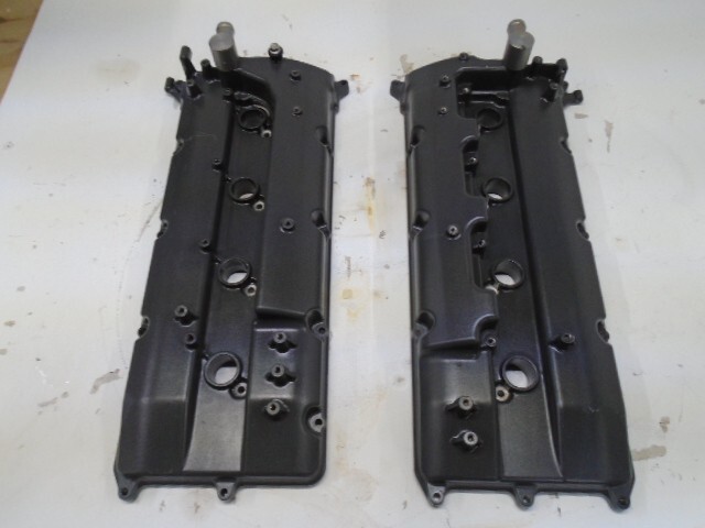 PAIR 350 hp Yamaha Outboard Cylinder Head Cover 1/2 6AW-11191-11192-00-9S F350