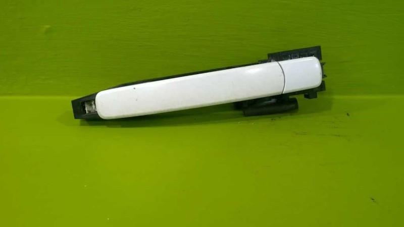 04 INFINITI G35 COUPE PASSENGER RIGHT FRONT EXTERIOR DOOR HANDLE OEM 1093-39