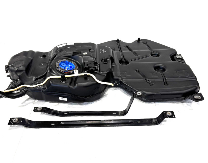 π 2018-2025 VOLKSWAGEN ATLAS FUEL GAS TANK RESERVOIR STORAGE W/ FILLER NECK OEM