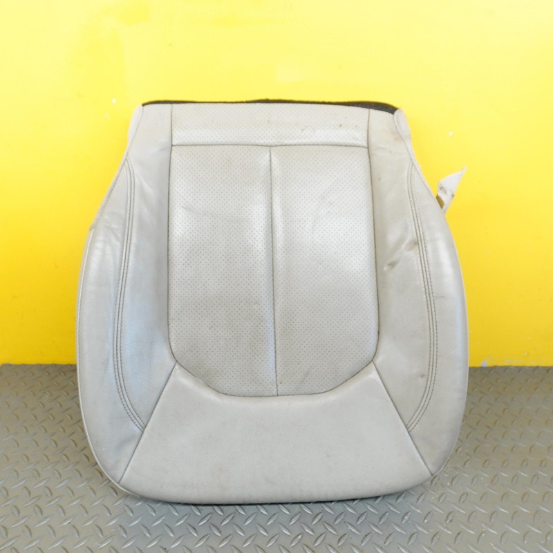 2017-2024 Chrysler Pacifica Front Right Lower Seat Cushion Bottom Oem