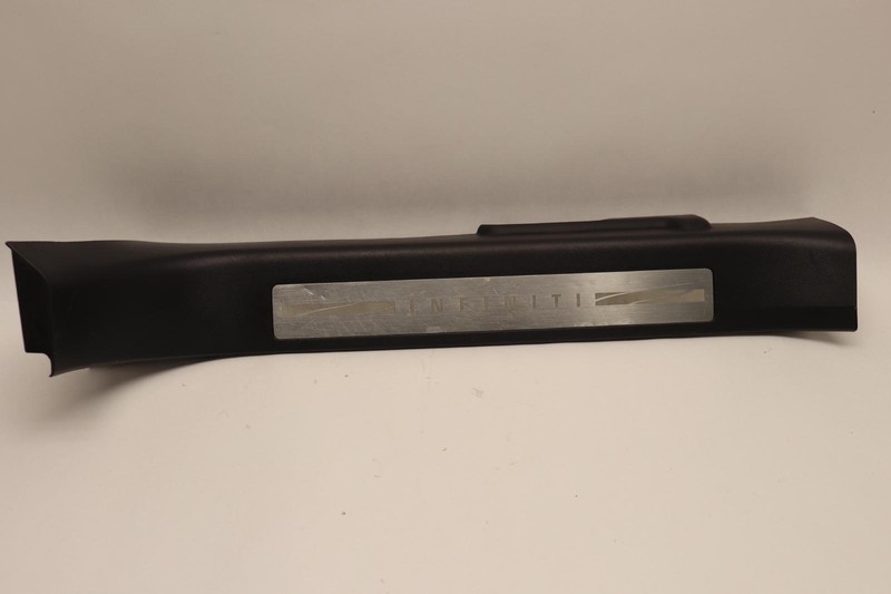2009-2013 INFINITI FX35 FX37 FX50 FRONT LEFT SIDE DOOR SILL SCUFF KICK PANEL OEM