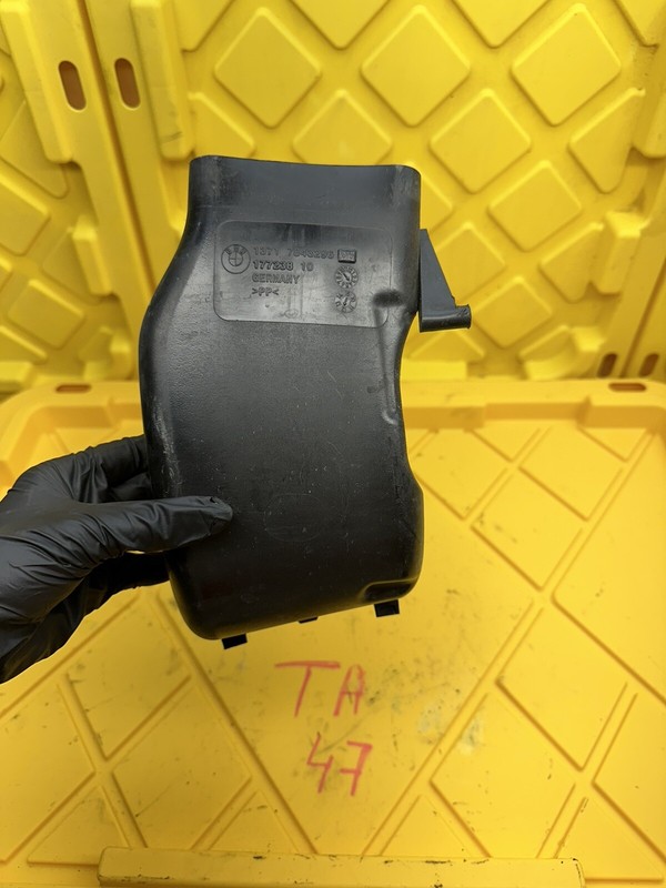 2014 BMW 5 M-SPORTF10 AIR FLOW CHANNEL 13717843296ORIGINAL OEM