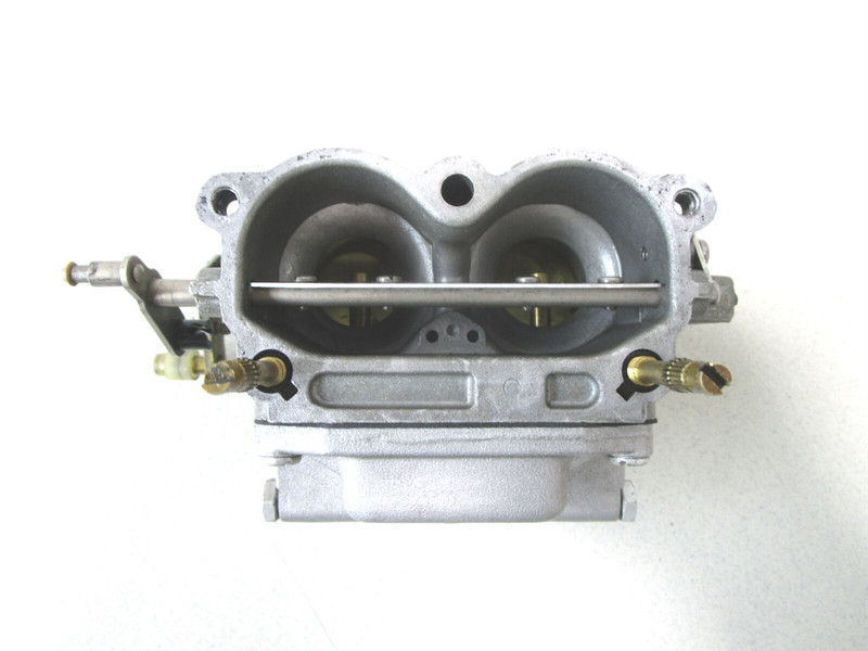 0384260 OMC Johnson Evinrude 1970 85 HP Outboard Carburetor Bottom 384260
