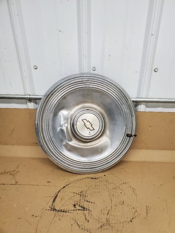Wheel Cover HubCap Wire Type With Skirts Fits 70-71 MONTE CARLO 299050