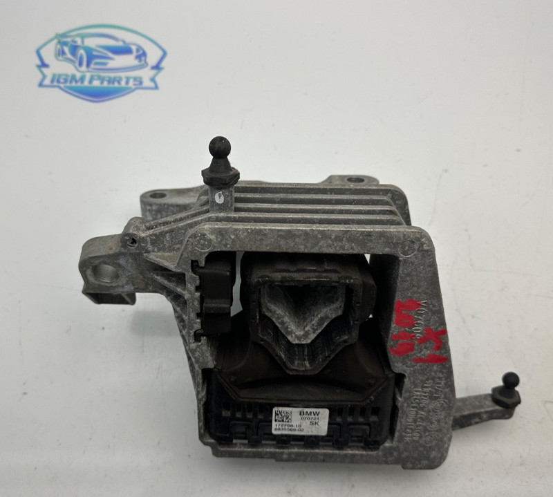 2016-2022 BMW X1 F48 2.0 ENGINE MOTOR MOUNT SUPPORT BRACKET OEM