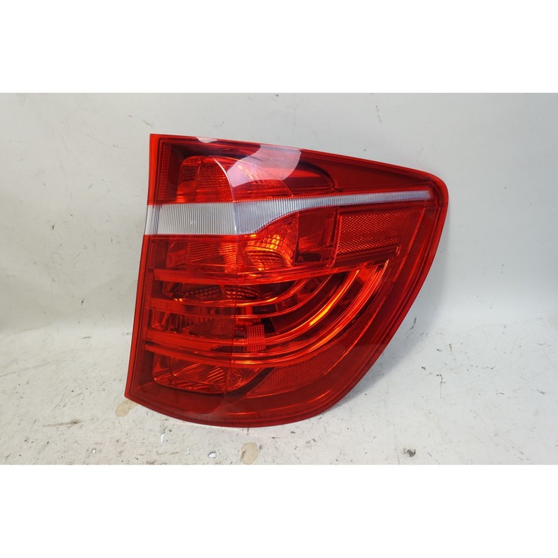 Damaged 11-17 BMW F25 X3 SAV Factory Right Rear Outer Tail Light Lamp Base OEM