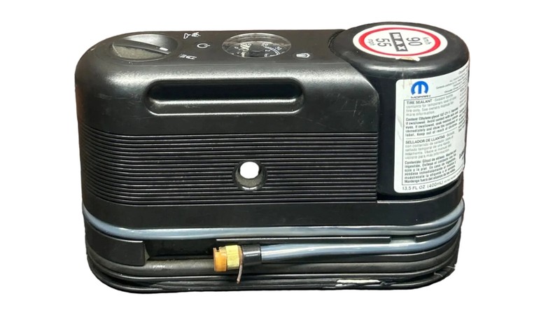 08-23 Challenger OEM Emergency Flat Air Inflator Inflation Pump Unit Assembly