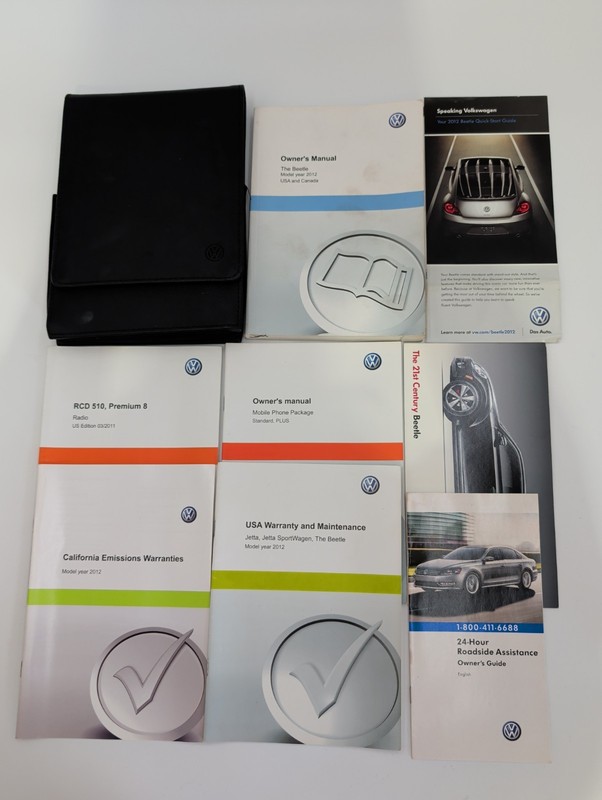 2012 Volkswagen Beetle Owner's Manual Set With Phone Package & Case