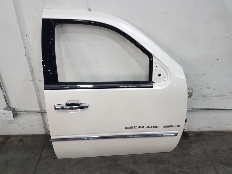 2008 Cadillac Escalade ESV Right Front Door #1071 A12