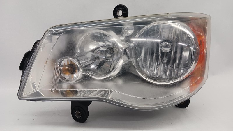 09-'10 CHRYSLER TOWN & COUNTRY Left driver headlight OEM Grade B
