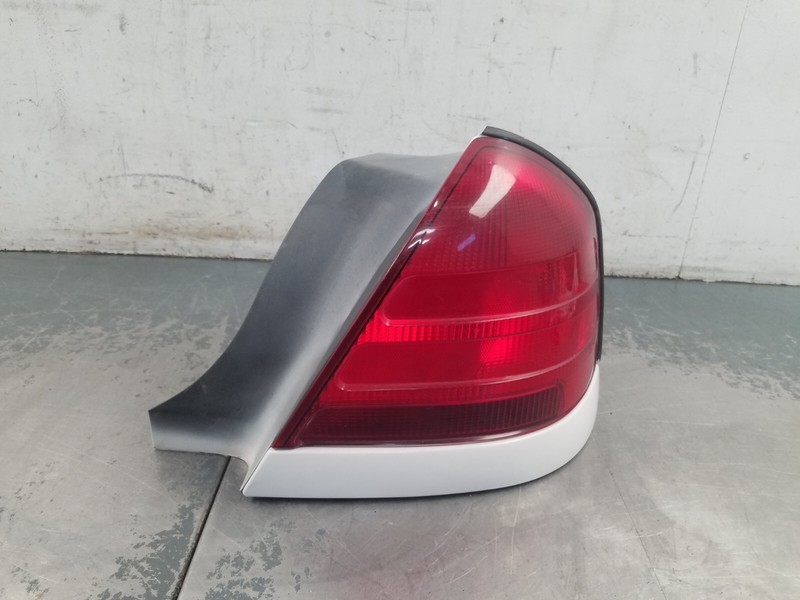 2011 Grand Marquis Crown Vic Police Right Passenger Tail Light #2203 B8