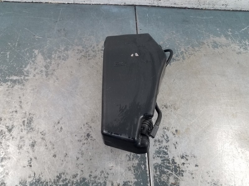 2014 Mercedes AMG E 63 S Windshield Washer Reservoir #9590 Q3