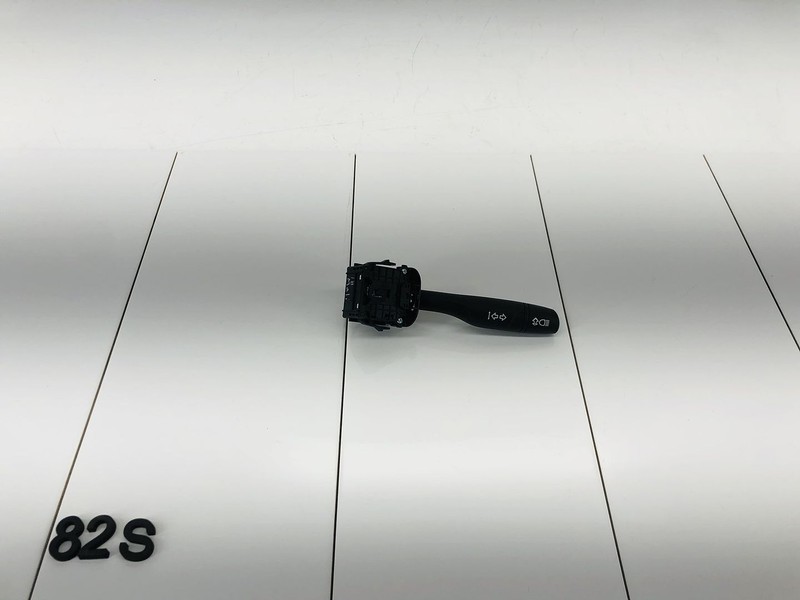 17-23 CHEVROLET MALIBU FRONT RIGHT STEERING COLUMN TURN SIGNAL LEVER SWITCH OEM