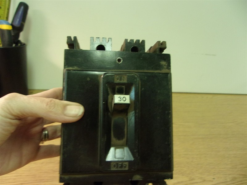 Federal Pacific F.209979.Z FPE 480VAC Circuit Breaker Switch*FREE SHIPPING*