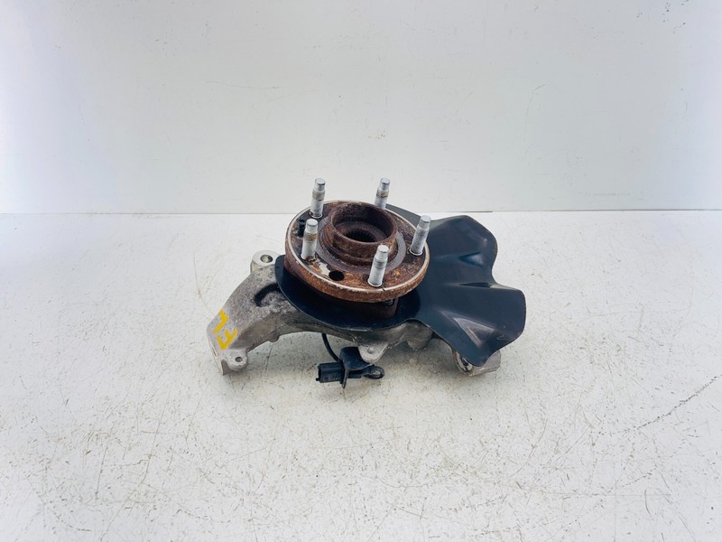 2006-2010 SATURN SKY FRONT LEFT SIDE SPINDLE KNUCKLE WHEEL HUB BEARING OEM