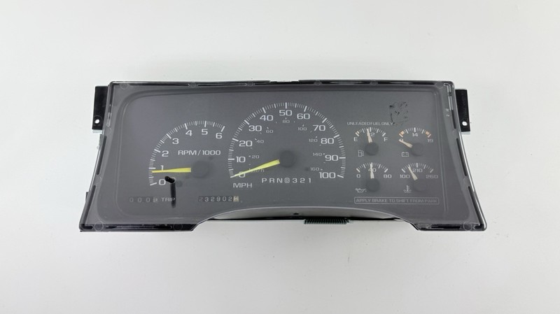 1995-1998 CHEVY TRUCK SILVERADO CK Dash Instrument Cluster Gauge Speedometer OEM