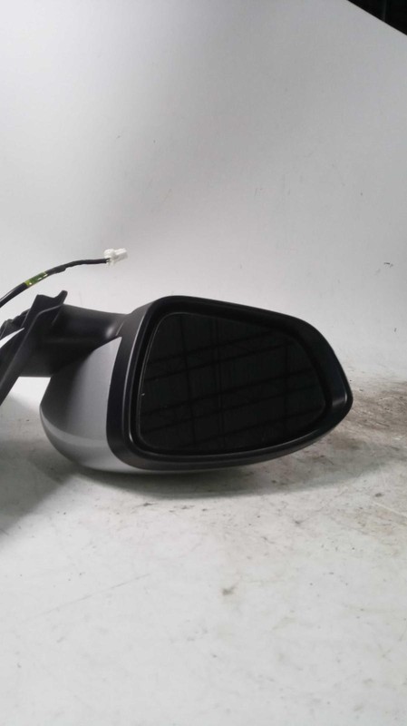 2021 Nissan Altima Left Door Mirror Assembly Silver, 40K Miles, OEM Quality