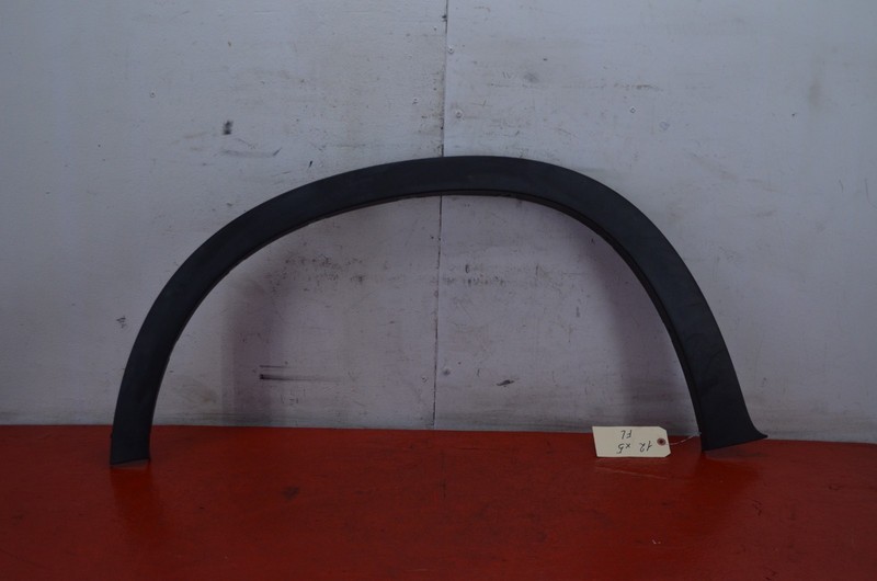07 - 13 BMW E70 X5 FRONT LEFT DRIVER FENDER PANEL WHEEL ARCH FLARE MOLDING OEM