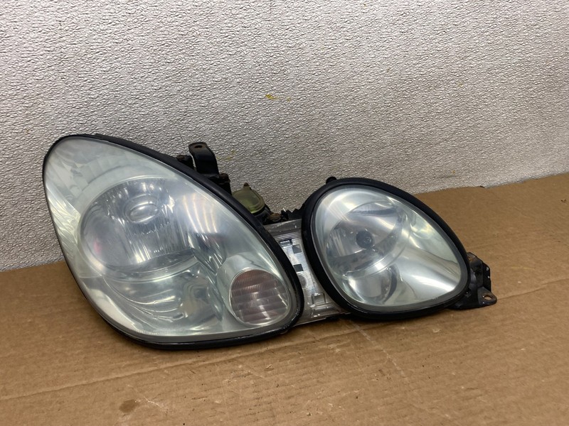 2001 to 2005 Lexus GS430 Gs300 Right Passenger Headlight Halogen Z1362 DW