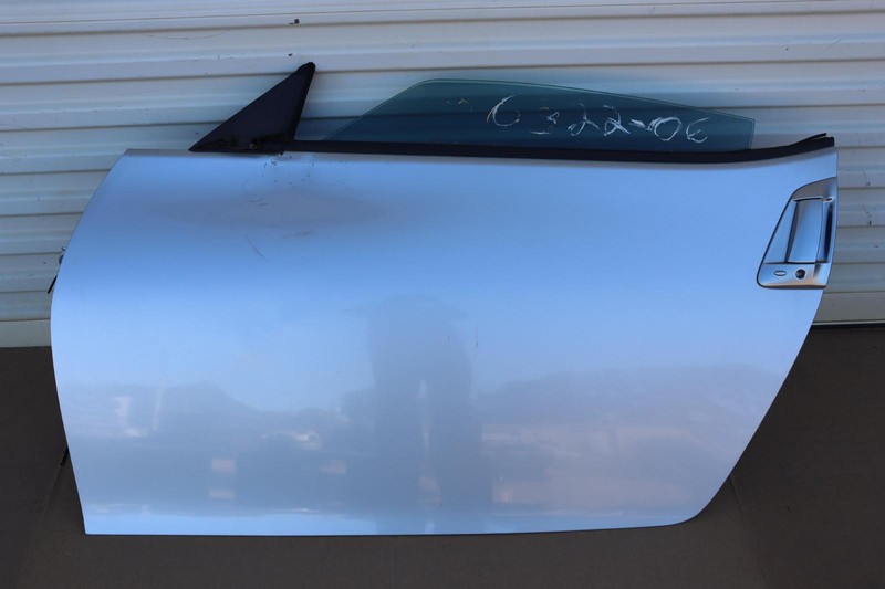 2009-2020 NISSAN 370Z LEFT DRIVER SIDE DOOR SHELL W/ GLASS SILVER COMPLETE OEM