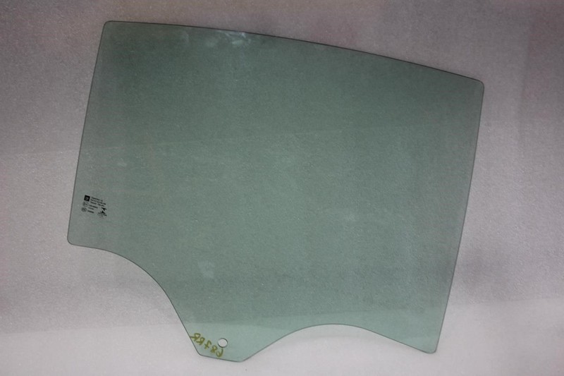2018-2020 BUICK REGAL SPORTBACK RIGHT PASSENGER SIDE REAR DOOR GLASS WINDOW