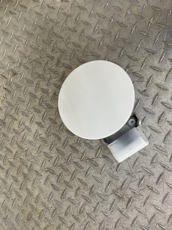 2010-2013 Kia Soul Fuel Gas Tank Door Oem Tested White