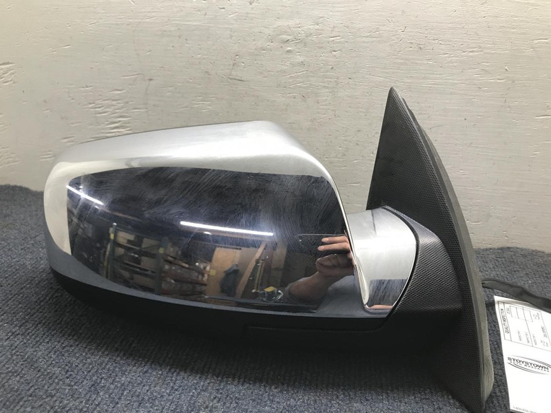 2011 CHEVROLET EQUINOX Right passenger Door Mirror Power chrome OEM 11