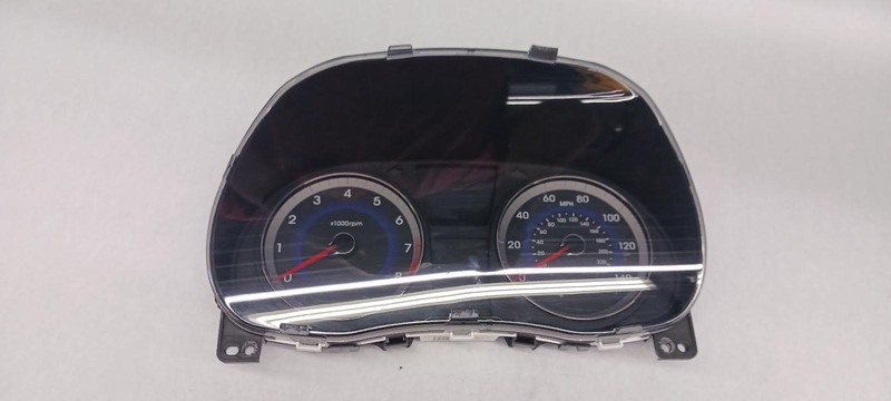 2012 HYUNDAI ACCENT Speedometer w/cruise control 53k miles OEM 12
