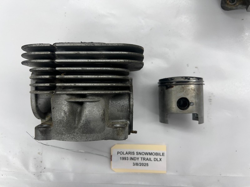 POLARIS SNOWMOBILE 1991-1999 440CC TRAIL DELUXE FAN ENGINE CYLINDER 3084269
