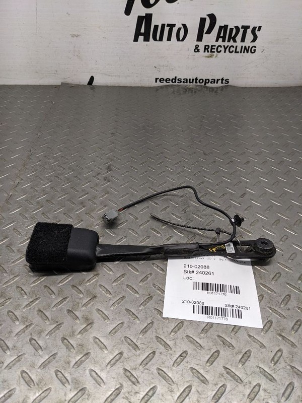 Seat Belt Front Bucket Seat Sedan Driver Buckle Fits 15-17 200 1171776