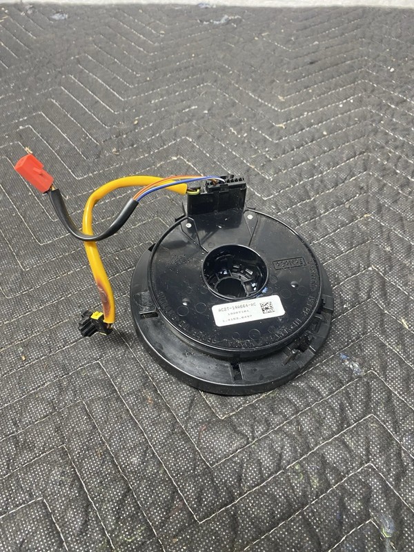 2014 Ford E250 Steering Wheel Clockspring OEM