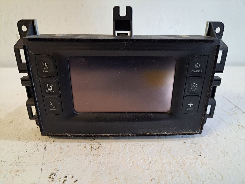 2014 Jeep Grand Cherokee Radio Receiver 5" Screen w/Satellite Sirius