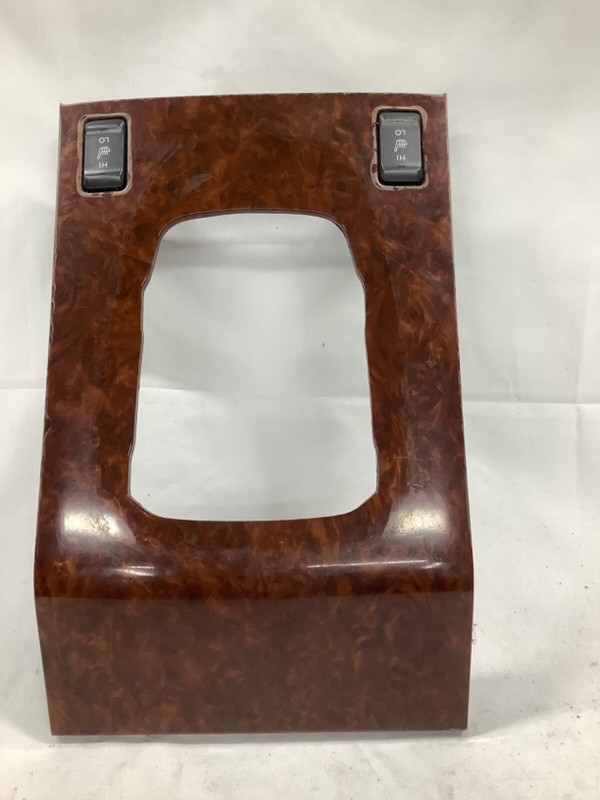 04-06 MDX Center console shifter trim bezel not touring PKGUsed OEM