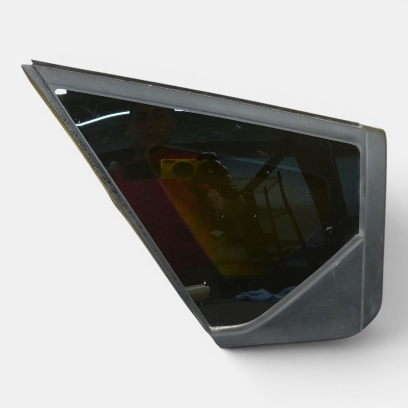2025-2026 KIA K4 Rear Left Side Quarter Window Glass Oem 87810gg200