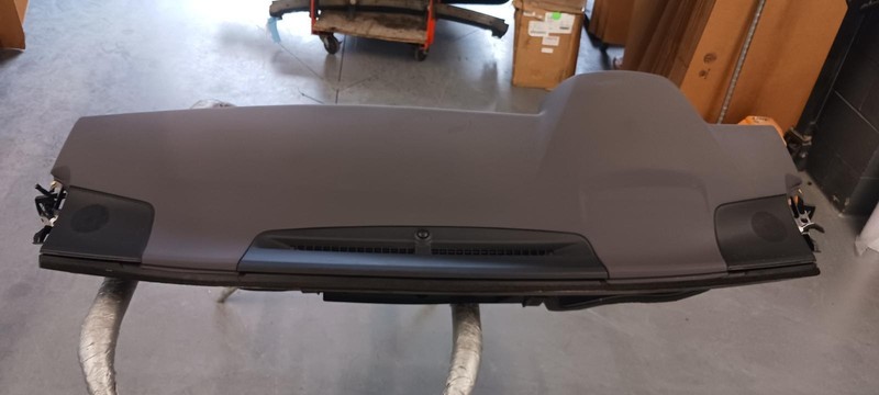 18-'20 TOYOTA CAMRY dashboard Dash Panel w/o head-up display OEM Grade A!