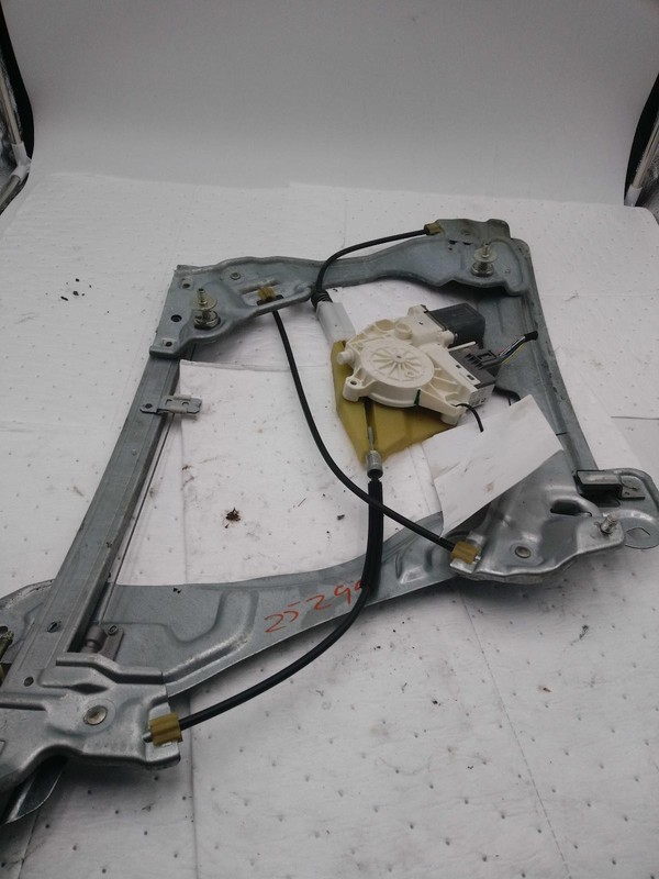 2008 Mitsubishi Eclipse Front Right Window Regulator Orange 121215 Used