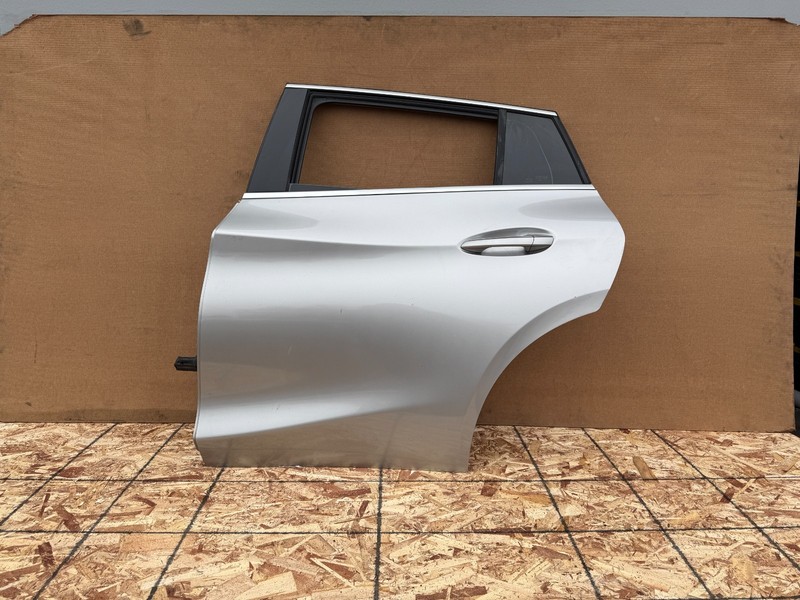 INFINITI QX30 2017-2019 OEM REAR LEFT DRIVER SIDE DOOR SHELL ASSEMBLY (SILVER)