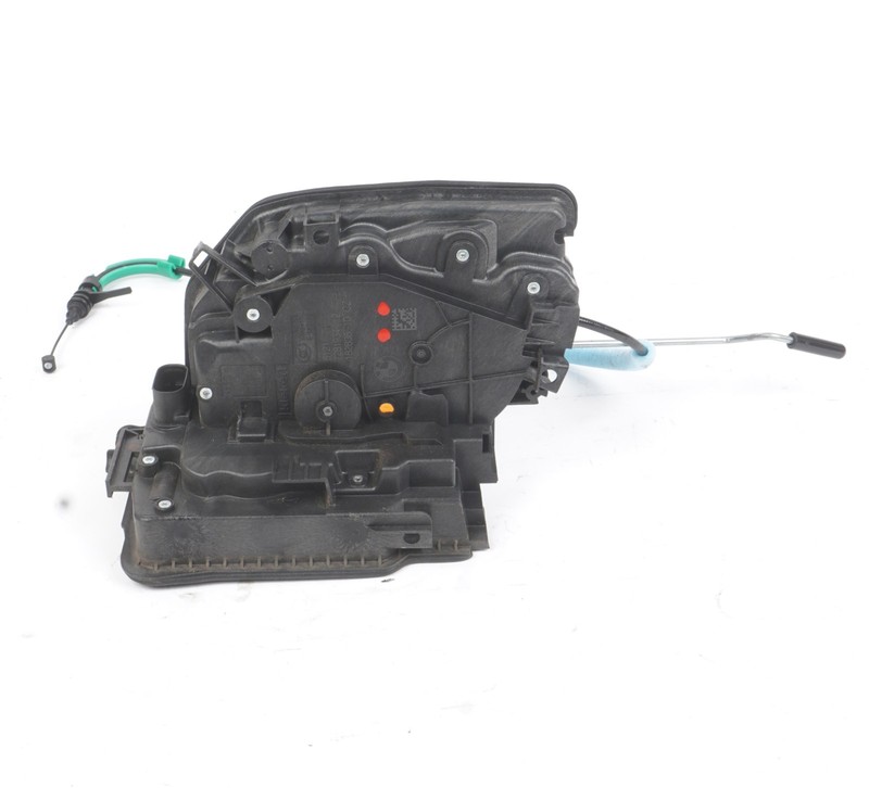 2016 - 2022 BMW X1 F48 Front Right Passenger Door Lock Latch Actuator OEM