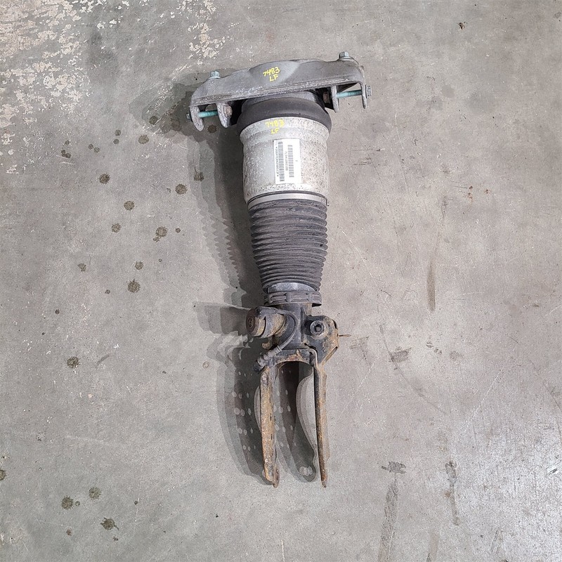 03-06 Porsche Cayenne Turbo Front Left Shock Absorber Strut 7L5412021BB Aa7483
