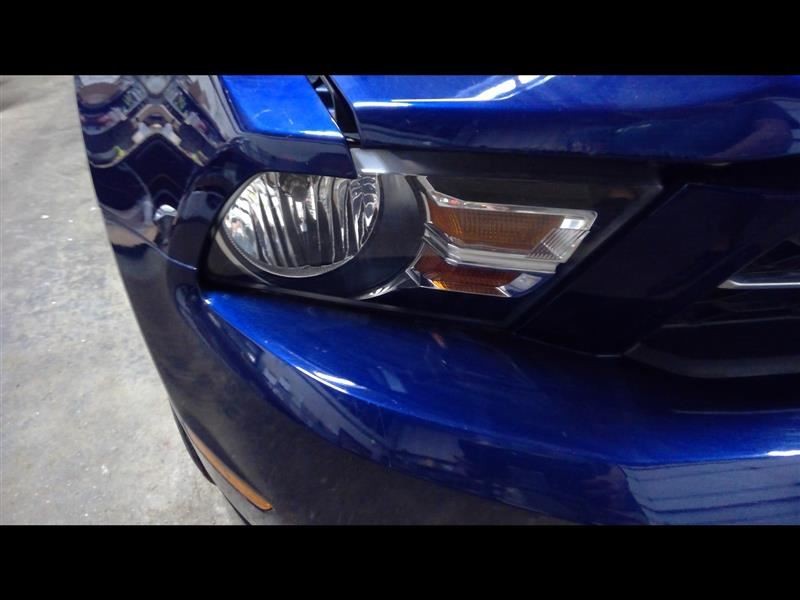 Passenger Headlight Halogen Base V6 Fits 10-12 MUSTANG 909445