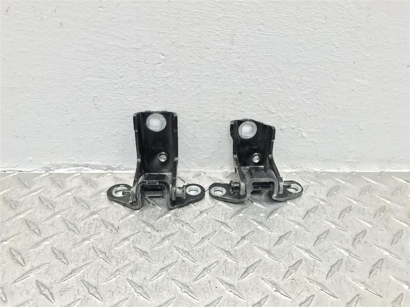 2008 FORD ESCAPE DRIVER REAR DOOR HINGES PAIR OEM 7L8Z-7822811-A